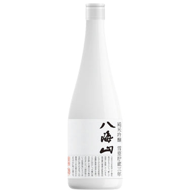 Hakkaisan Snow Aged 3 Years Junmai Daiginjo Yukimuro Sake